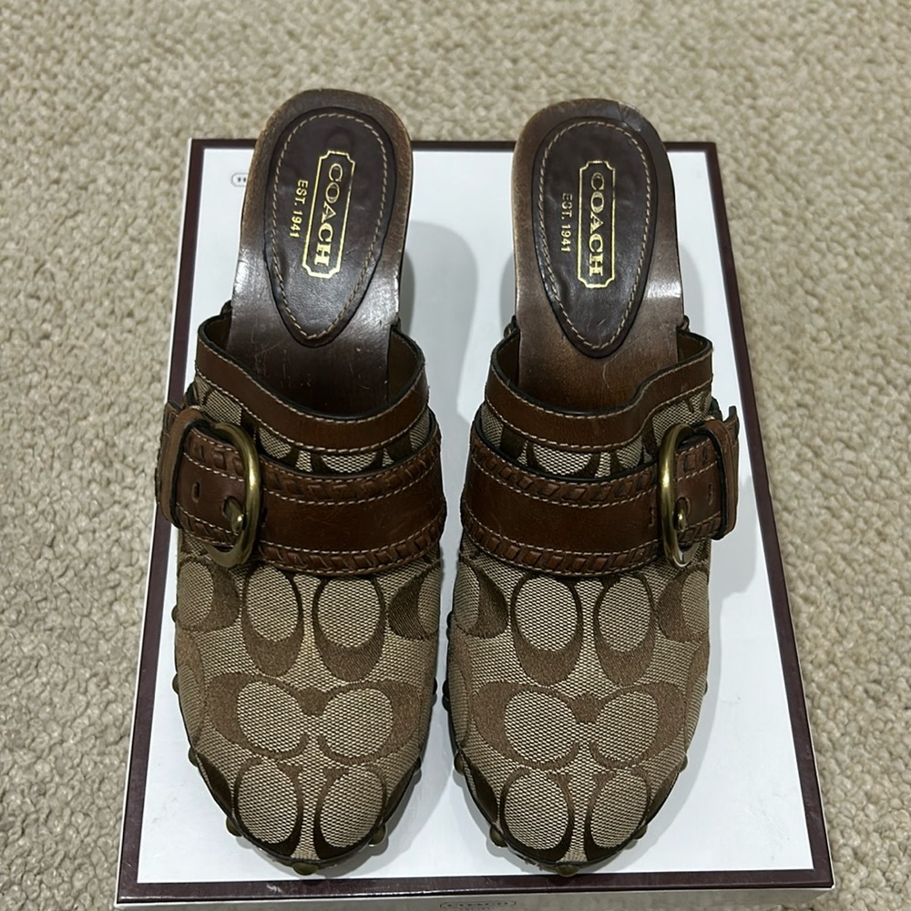 Vintage Coach Sable Signature Logo Brown Wooden Heeled Mule Clog.